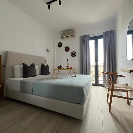 Апартаменты Central Guest House Skiathos