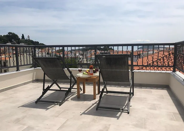 Central Guest House Skiathos