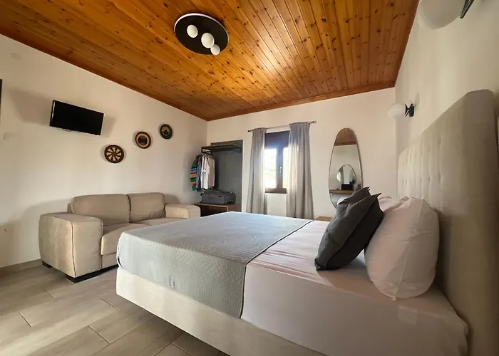 Central Guest House Skiathos דירה *