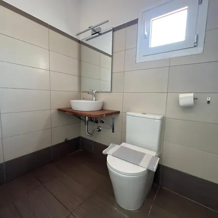 Central Guest House Skiathos *