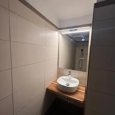 Central Guest House Skiathos * İskados